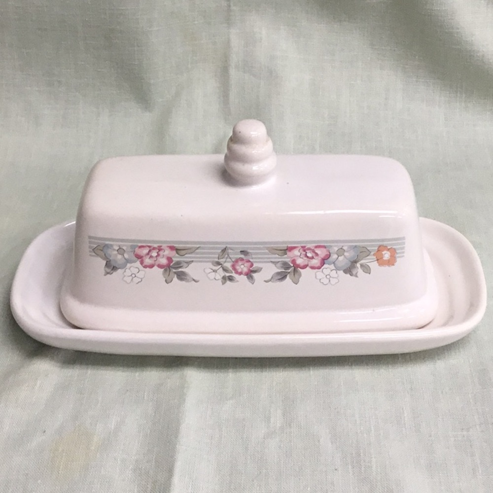 Vintage Mount Clemens Butter Dish Beau Monde